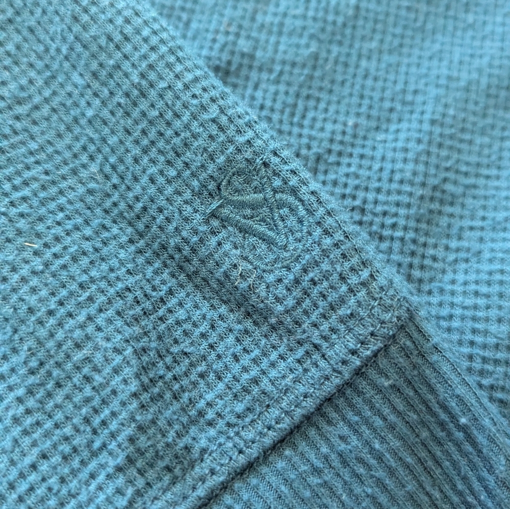 ❤️ Victoria's secret waffle weave PJ set Long sleeve hoodie drawstring shorts - Picture 4 of 4